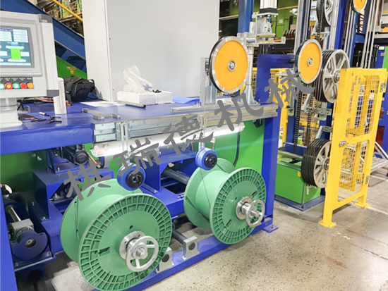 扁线双盘收线机